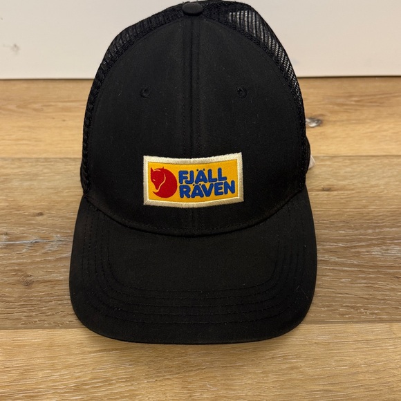 Fjallraven Baseball Trucker snap back hat L/XL - Picture 1 of 9